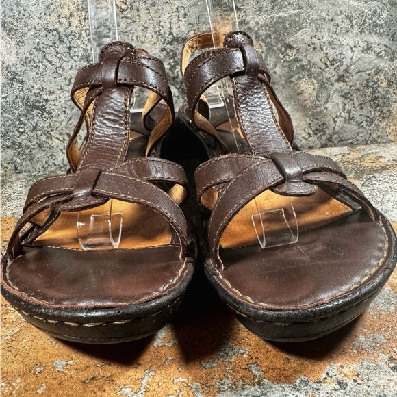 BORN Shoes Womens Size 9 Brown Leather Chenille Tamarind Strappy Sandal LIKE NEW - Picture 3 of 11